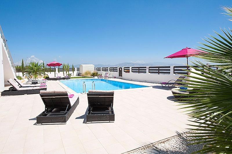 Villa Arcadia, Kallepia Paphos Exteriör bild