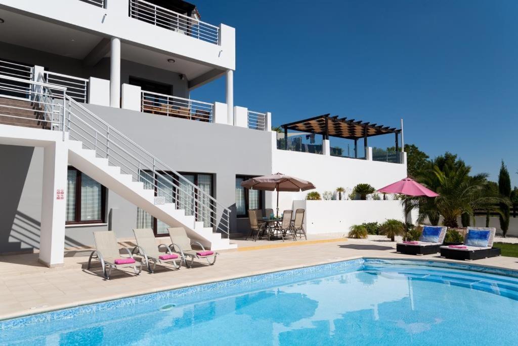 Villa Arcadia, Kallepia Paphos Exteriör bild